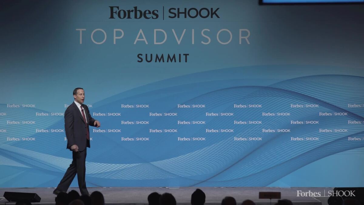 RJ Shook Delivers His Speech To Top Advisors | 2019 Forbes Shook Top Advisors Summit